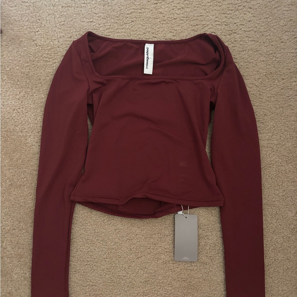 Missguided Square Neck Long Sleeve Top in Burgundy Wine